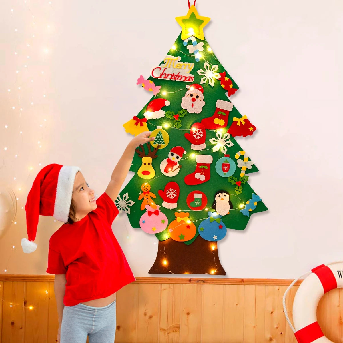 DIY Filz-Weihnachtsbaum-Set mit Ornamenten für Kinder
